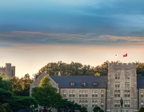 恭喜L同学成功拿到高丽大学offer！
